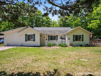 940 S Woodruff Dr, Stanton, MI, 48888