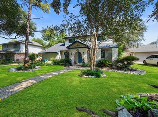 14014 Locke Ln, Houston, TX 77077