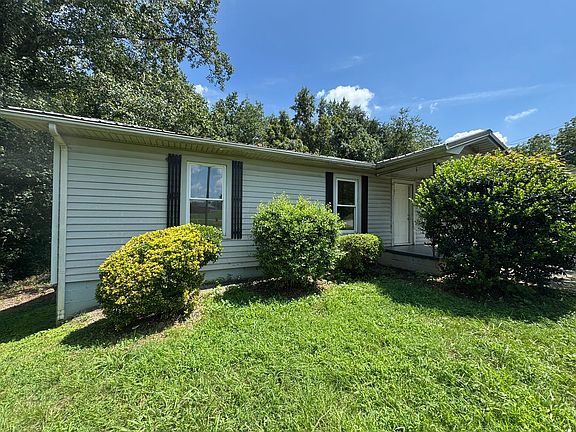 5th image of 1401 Charles Rd