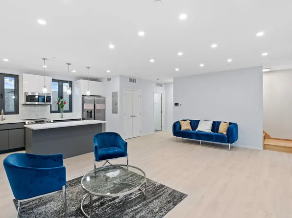 33 Keen Court image 17 of 46