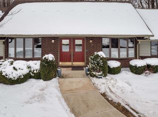 36 Upper Brush Hill Rd, Carbondale, IL 62901