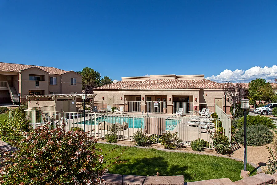 Aspen Ridge Apartment Homes