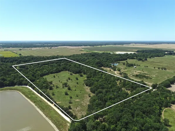 4005 County Road 2825, Honey Grove, TX 75446