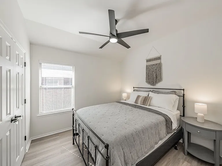 9040 Weller Ln — Photo 27