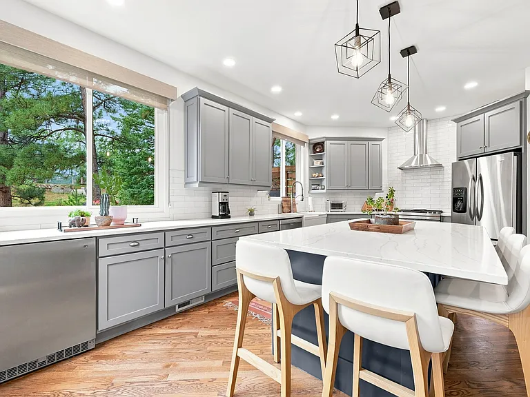 29972 Troutdale Ridge Rd — Photo 3