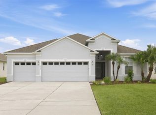 1028 Appian Pl, Wesley Chapel, FL 33543