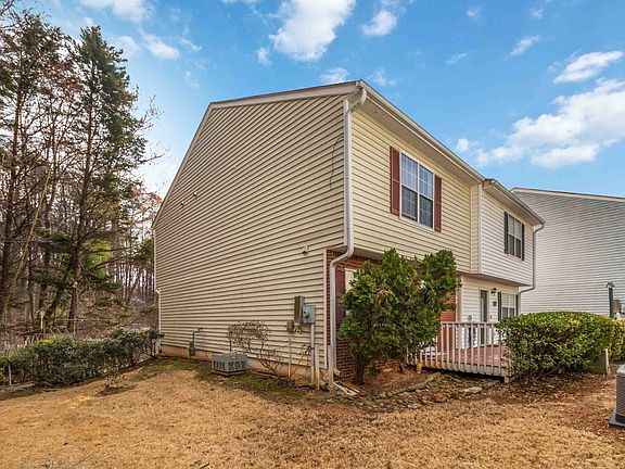 2nd image of 6325 Wedgeview Dr