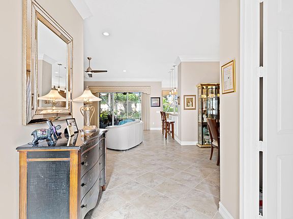 4th image of 9653 Sail Palm Court