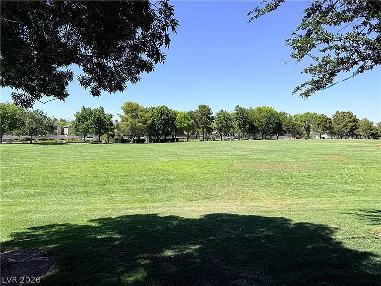 230 Misty Garden St — Photo 29