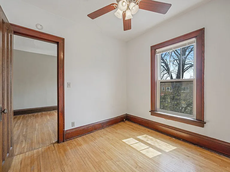 45 Lexington Pkwy S #14 — Photo 14
