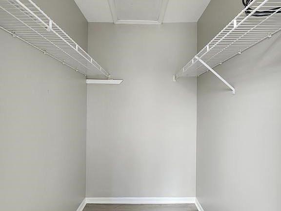 4th image of 106 Diamond Dr