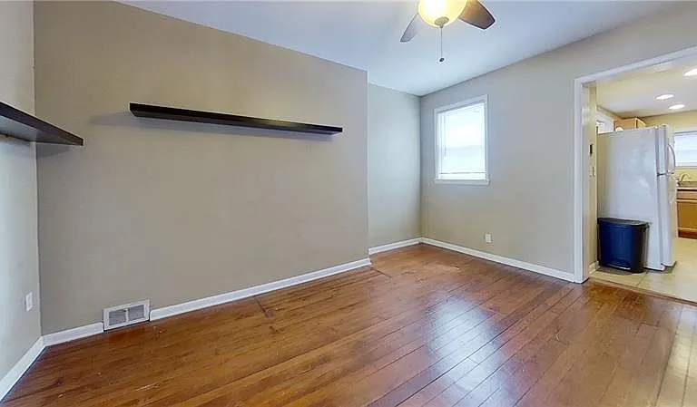 3942 Liberty Ave #2 — Photo 6