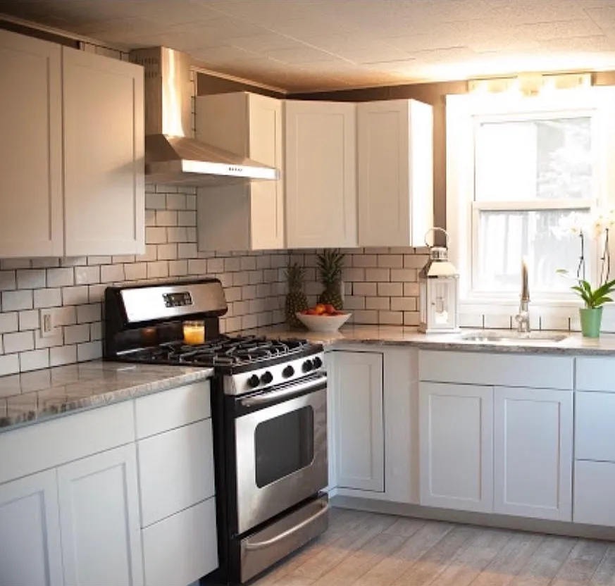 3227 Easton Ave — Photo 2