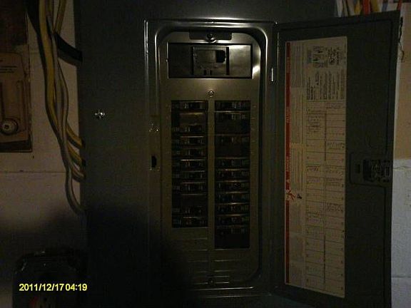 200 Amp panel new