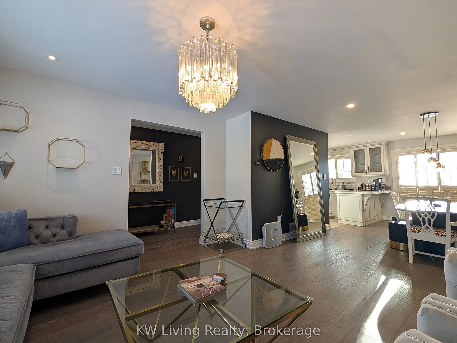 3 bed, $4,800 — Photo 3