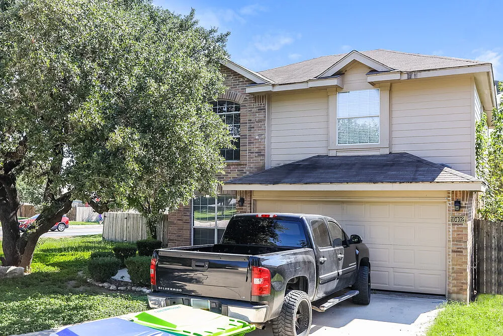 3 bed, 2.5 bath, 2123 sqft, $1,970 — Photo 1