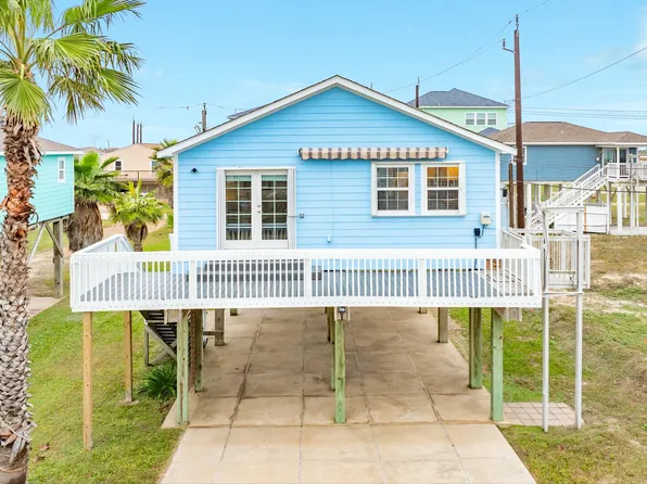 623 Crane Ct, Surfside Beach, TX 77541