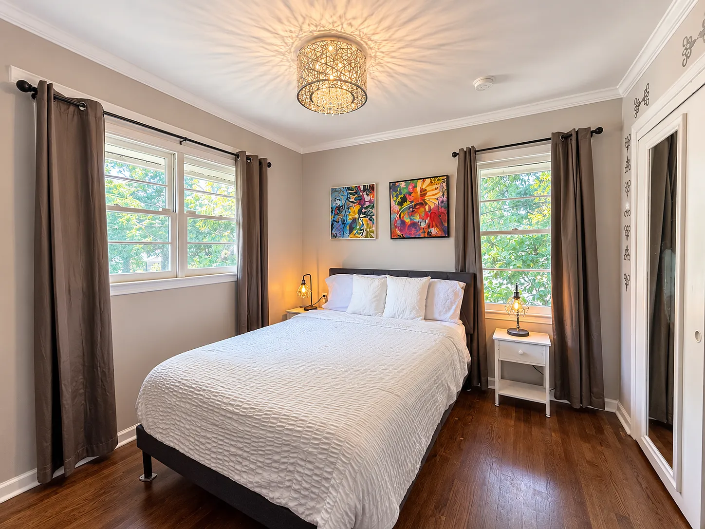 1 bed, 2100 sqft, $900 — Photo 1