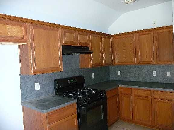 4th image of 7435 Cove Royale Ln