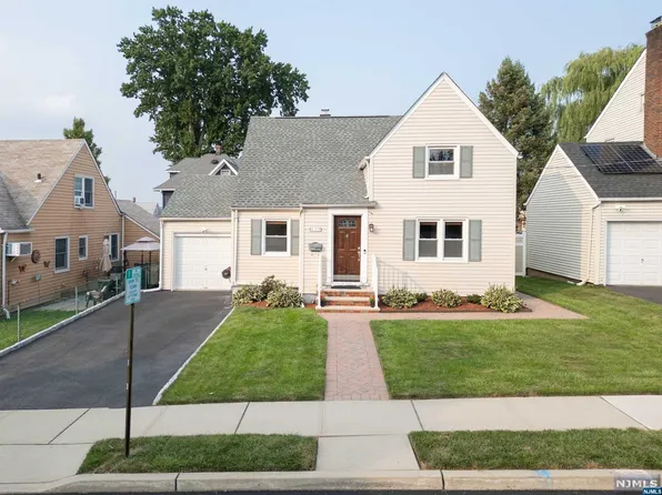 447 Center Street, Wood Ridge, NJ 07075