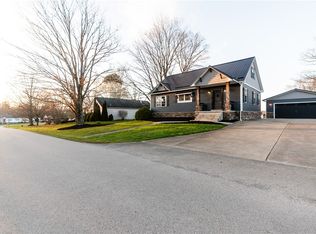 195 Maple St, Carmichaels, PA 15320