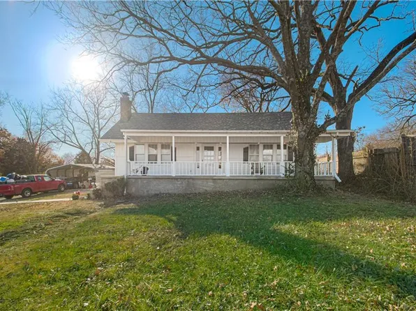 3805 E Bannister Rd, Kansas City, MO 64137