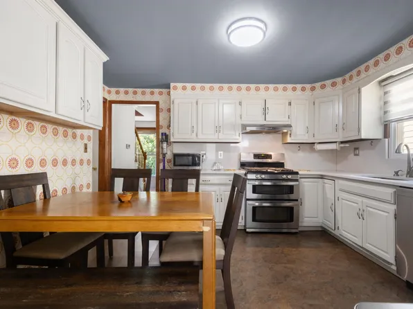 692 Passaic Avenue image 21 of 38