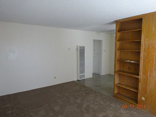 2nd image of 4050 38th St
