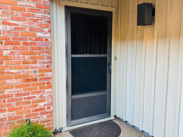 4037 Charleston Cir Unit 22, Alexandria, LA 71303