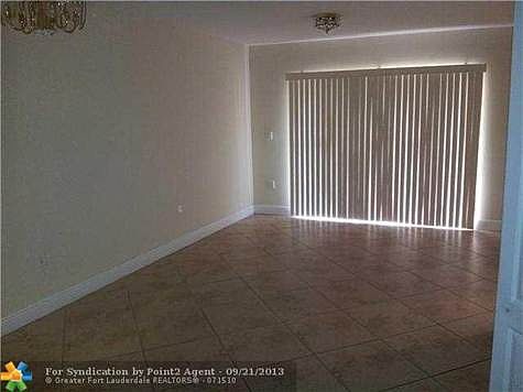 5th image of 221 NW 177th St APT 201