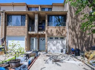 15 Drumgoole Rd E, Staten Island, NY 10312