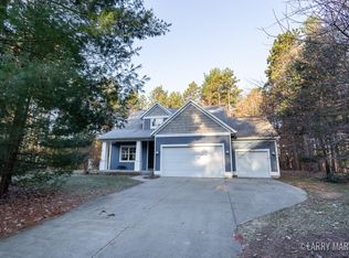 10663 Trailside Woods Dr NE, Rockford, MI 49341