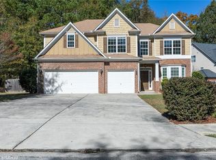 3008 Robinson Forest Ct, Powder Springs, GA 30127