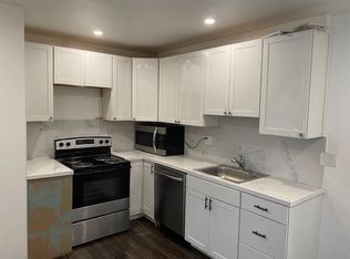 304 Gilham St, Philadelphia, PA 19111