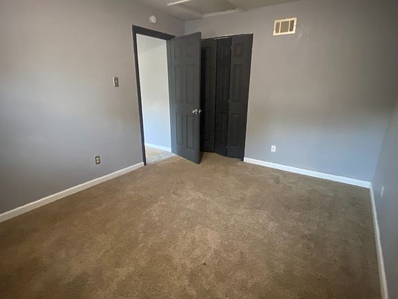 4th image of 9869 Dennis Dr