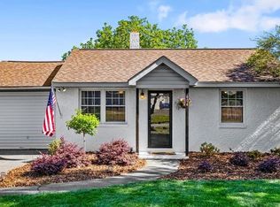 604 Rosedale Dr, Thomasville, NC 27360