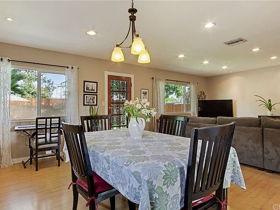 4th image of 4020 N Morada Ave