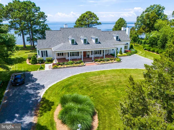 24917 W Ferry Neck Rd, Royal Oak, MD 21662