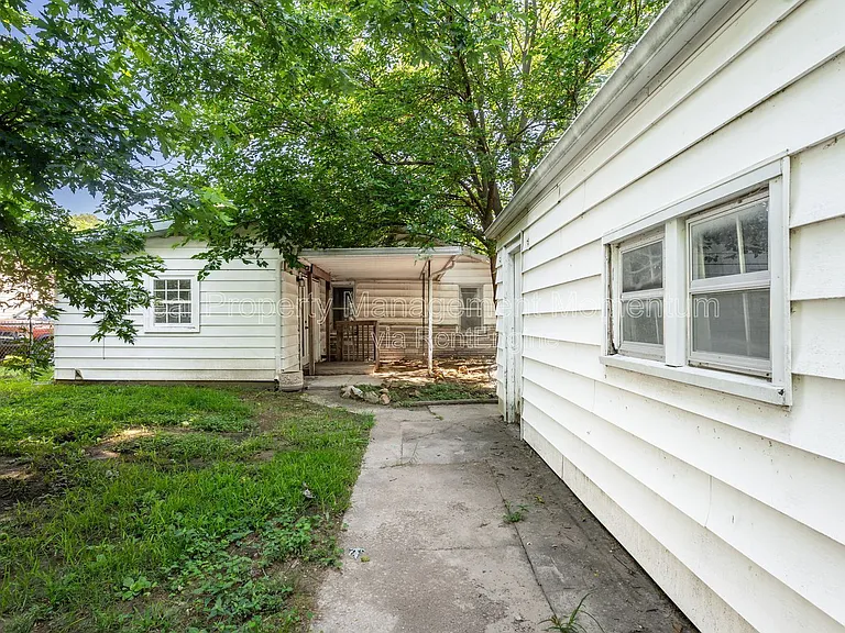2804 W Washita St — Photo 24