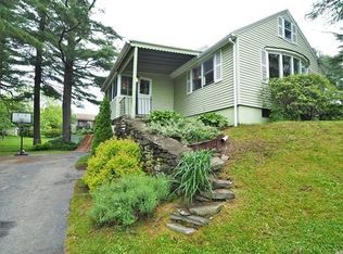 8 Spring St, Spencer, MA 01562