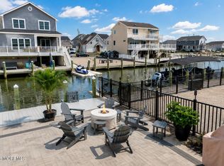 9 Neptune Rd, Toms River, NJ 08753