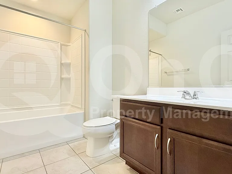 9034 W Luke Ave — Photo 19