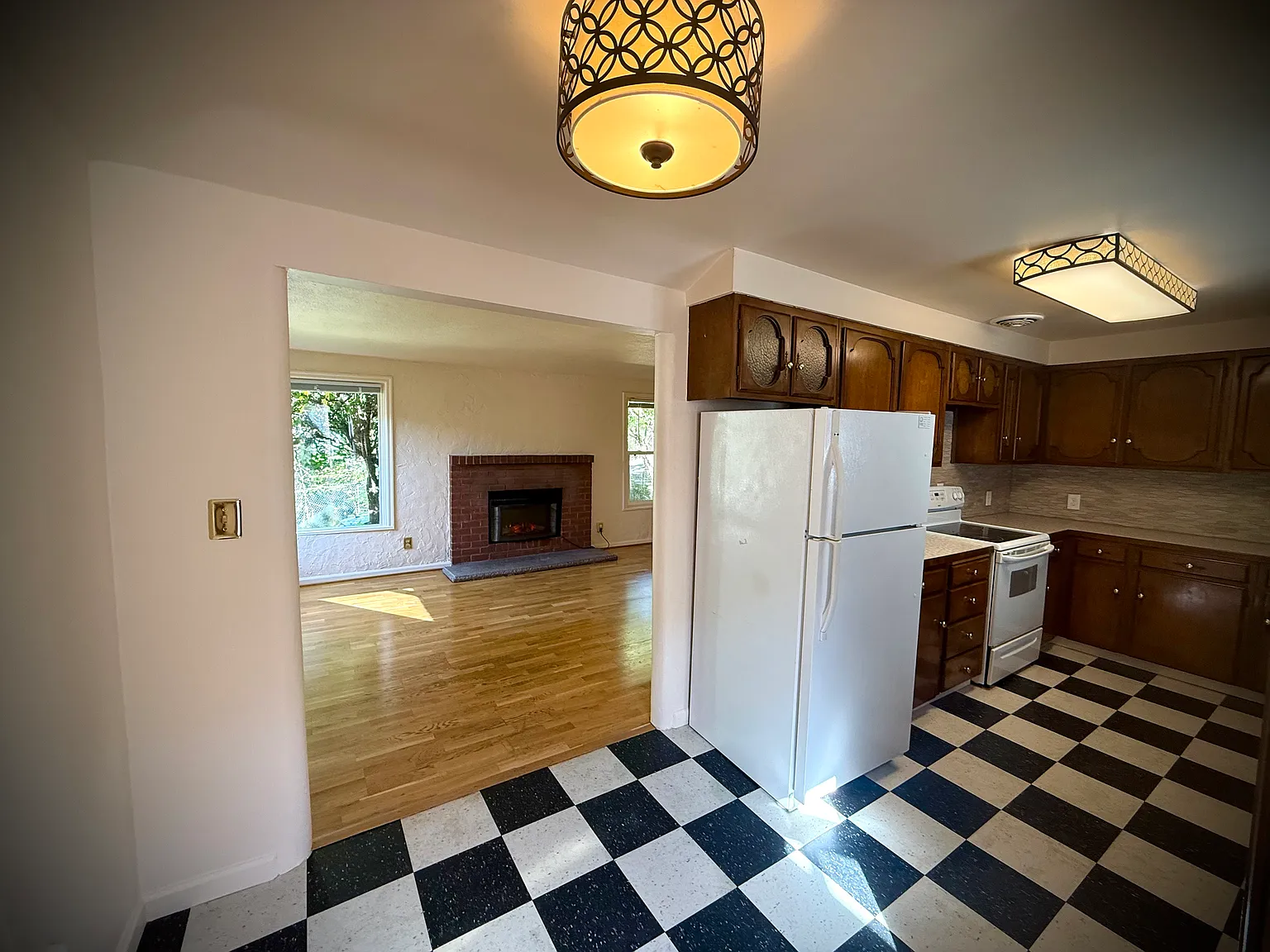 1 bed, 575 sqft, $1,500 — Photo 2