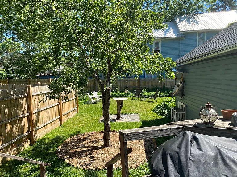 7 Fargo Ave — Photo 13