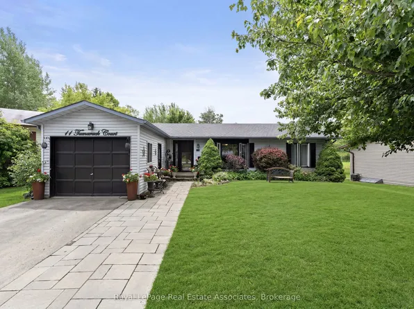 11 Tamarack Ct, New Tecumseth, ON L0G 1W0