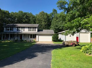 4420 Oak Hollow Ct, Hamilton, MI 49419