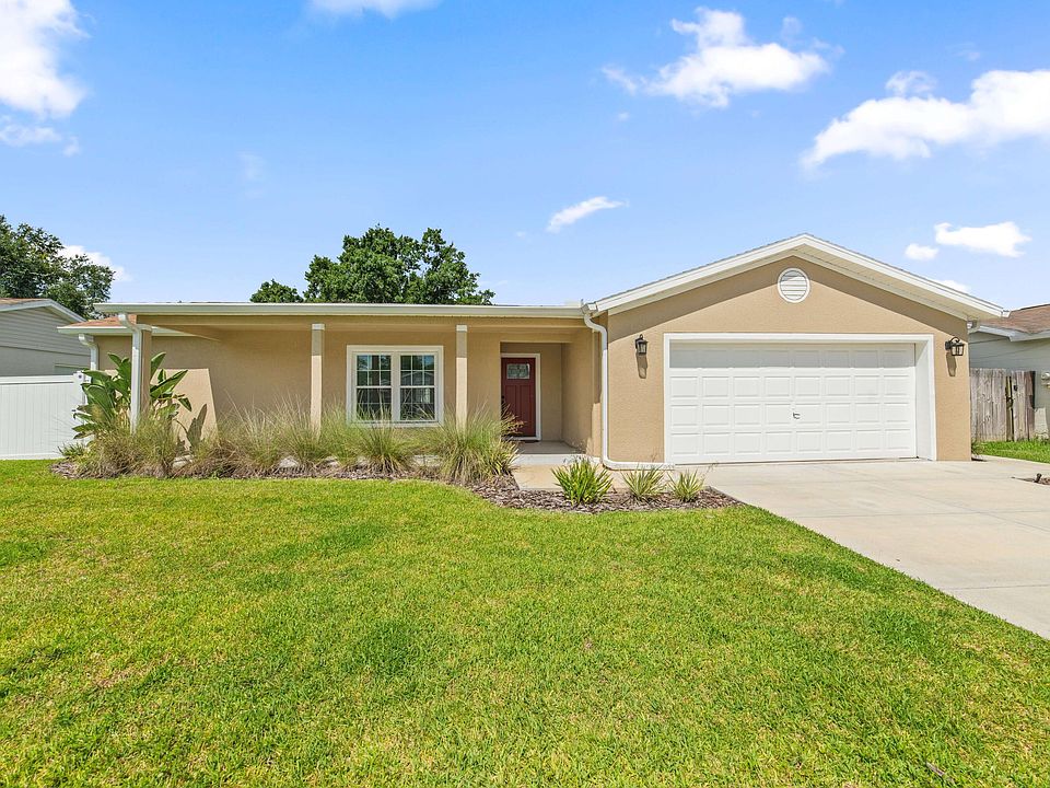 1st image of 1003 RED OAK Circle