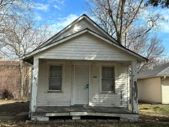 320 S Mechanic St, Emporia, KS 66801