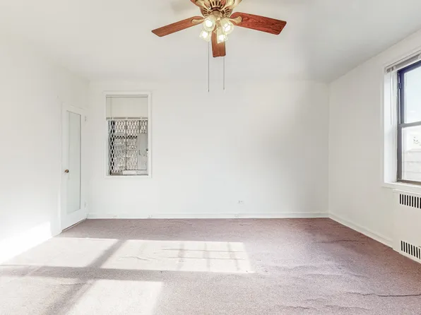 69-40 Yellowstone Boulevard image 12 of 21