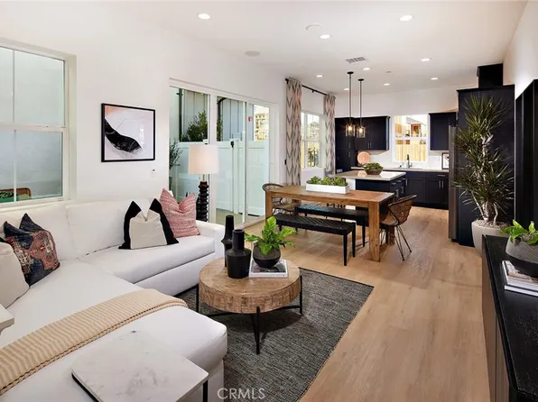 4426 S Fairmount Paseo, Ontario, CA 91762